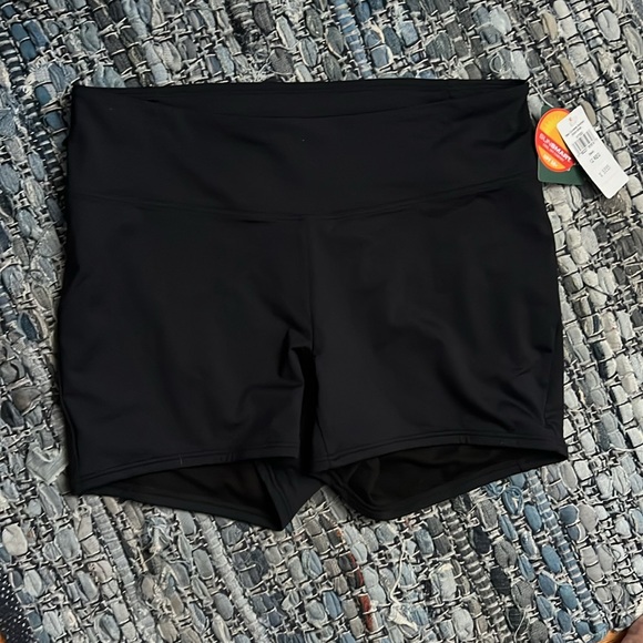 L.L. Bean new currents swimwear swim shorts - Picture 2 of 3